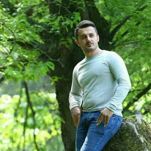 ابی عالی دلبر مو مشکی